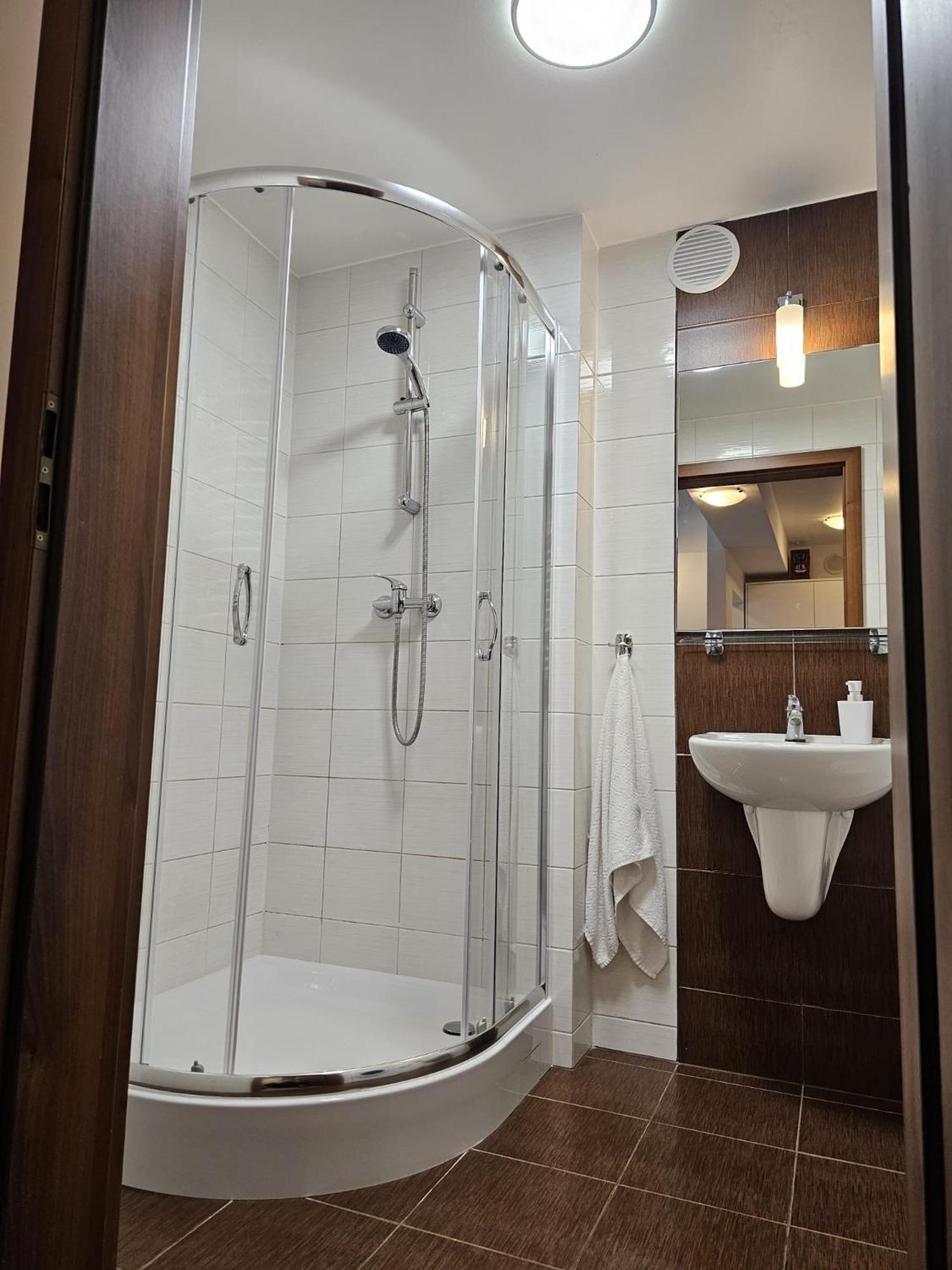 Apartament 56 M2 Arka Medical Spa Kolobrzeg Ngoại thất bức ảnh